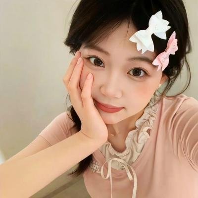 踉跄女孩